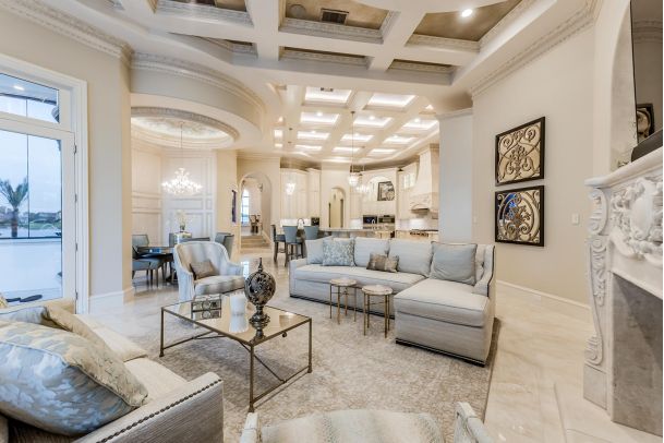 Living Room in neutral colors